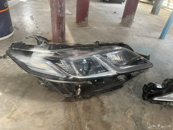 كامري من موديل 2021الي 2024 1