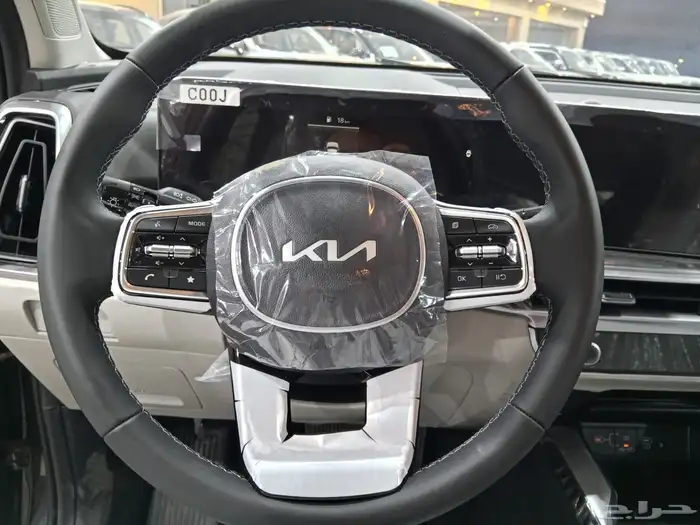 كيا سورنتو GL هايبرد 2025 10