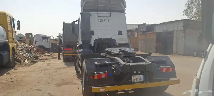 راس تريلا افيكو موديل 2009 4