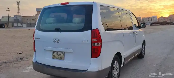 H1 استاركس موديل 2014 بانزين 15