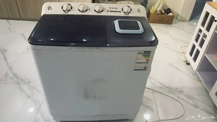 يوجد غساله للبيع فيها مشكله بسيطه راحت الغسيل فيها مشكله بس 0