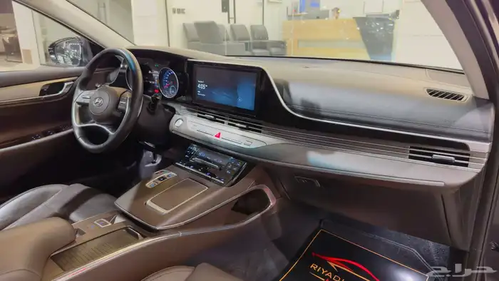 هيونداي ازيرا 2021 V6 ( بحالة ممتازة ) 5