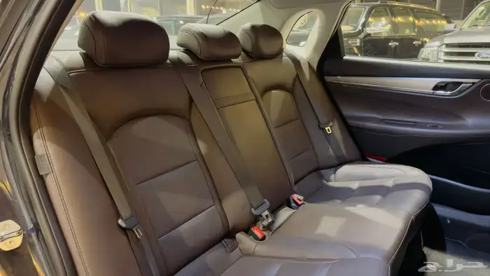 هيونداي ازيرا 2021 V6 ( بحالة ممتازة ) 11