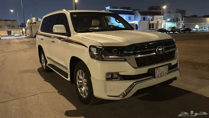 لاندكروزر 20017 2