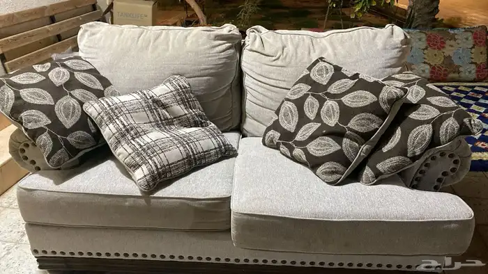 كنب من اشلي 0