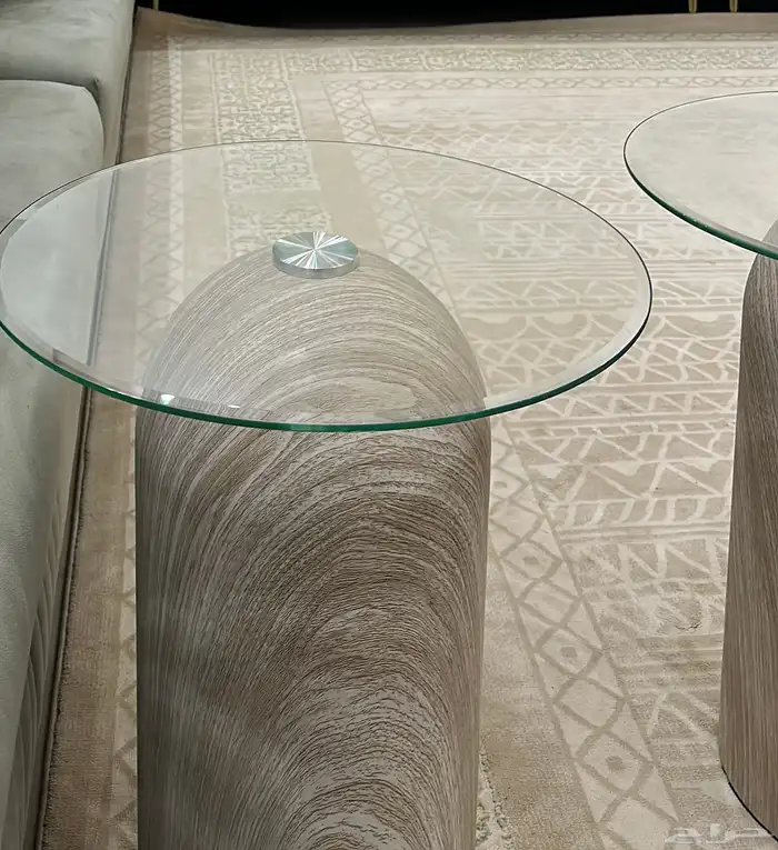 طاولة ضيافه وأربع خدمه 1