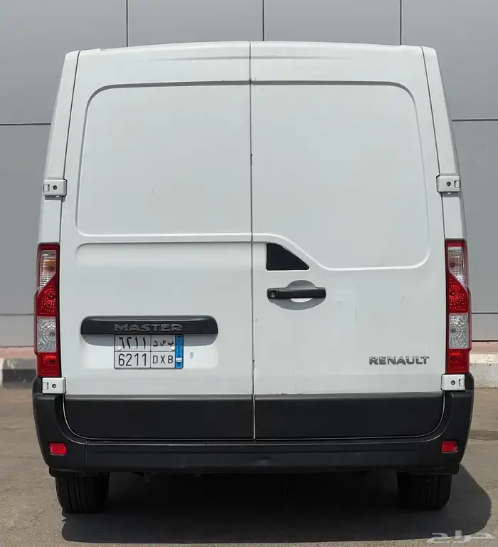 رينو-ماستر-بضاعه-2022-ديزل 5