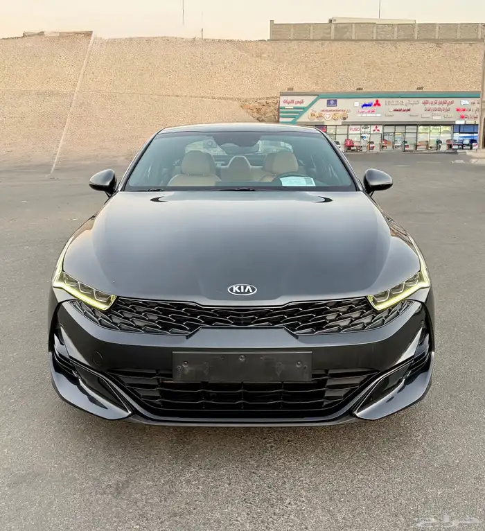كيا K5 بنورما 2020 فل كامل داخل جملي بحالة الوكاله للبيع 1