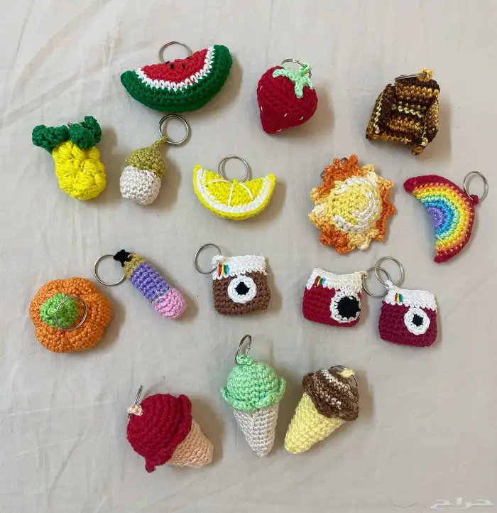 ميداليات مفاتيح من الكروشيه 0