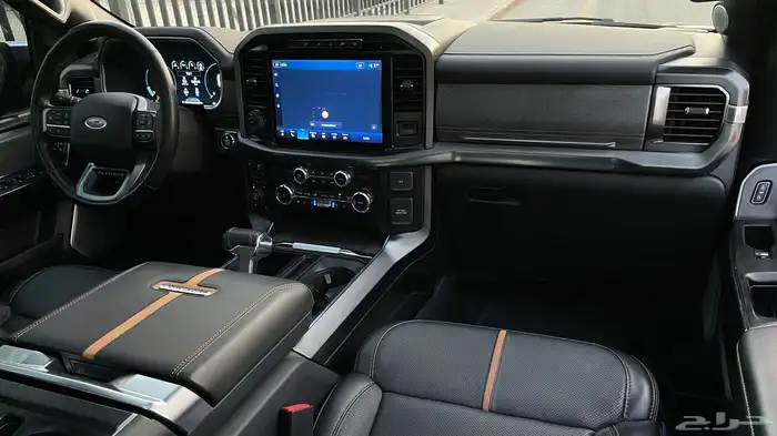 فورد F150 2022 بلاتينيوم فل كامل نظيف جدا بحال الوكاله 24
