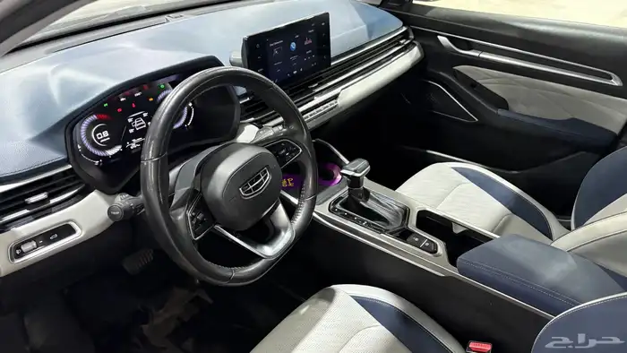 جيلي ام قراند 2023 3