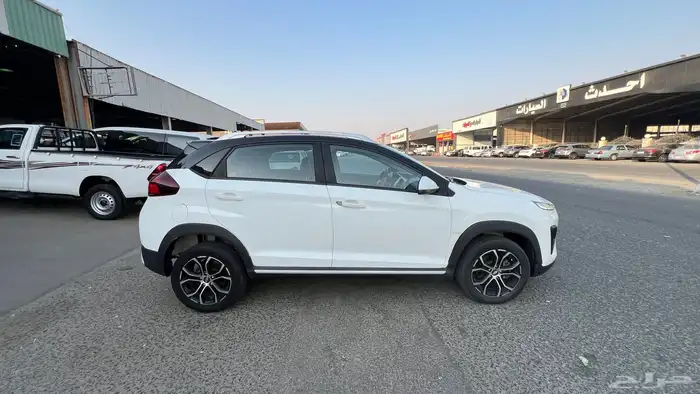 شيري 2022 تينجو 2 نص فل بنزين 4