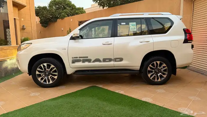 تويوتا برادو موديل 2022 TXL 6سلندر 14