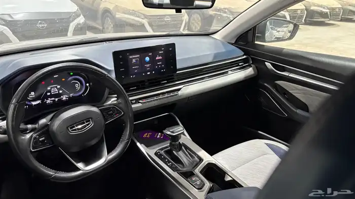 جيلي ام قراند 2023 5