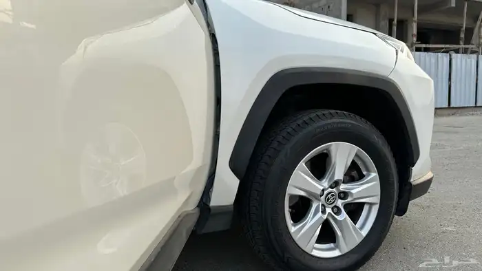 راف فور 2021 ستاندر دبل بنزين 6