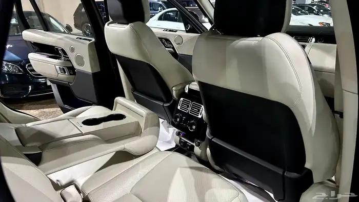 رانج روفر ( V6 HSE ) 2021 15