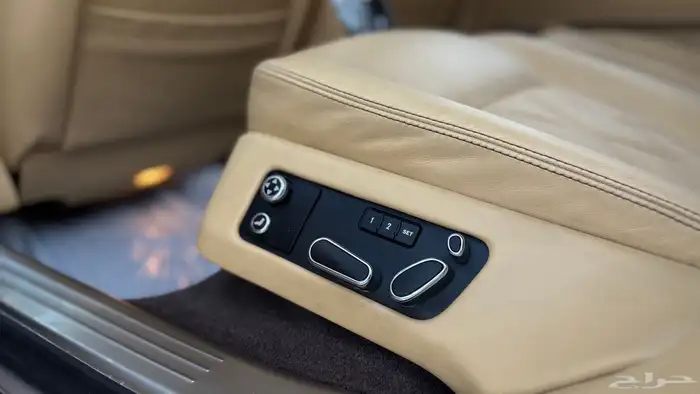 بنتلي كونتيننتال فلاينج سبير 2012 ( مخزن ) 33