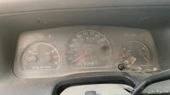 يوجد لدي قطع فورد فكتوريا 13