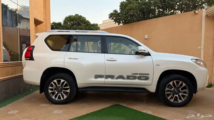تويوتا برادو موديل 2022 TXL 6سلندر 6