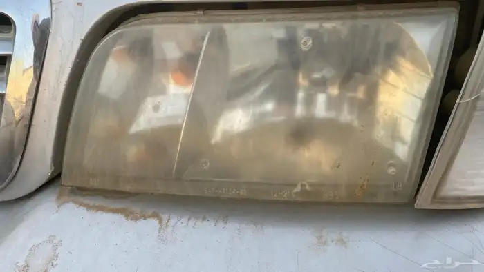 يوجد لدي قطع فورد فكتوريا 2