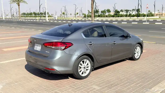 سيراتو 2017 ديزل K3 5