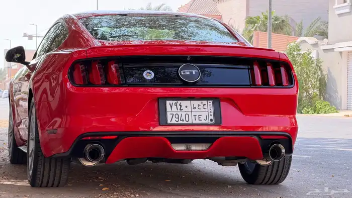 للبيع فورد موستنق GT 5.0 مخزن ممشى ( 8 ) الاف فقط 26