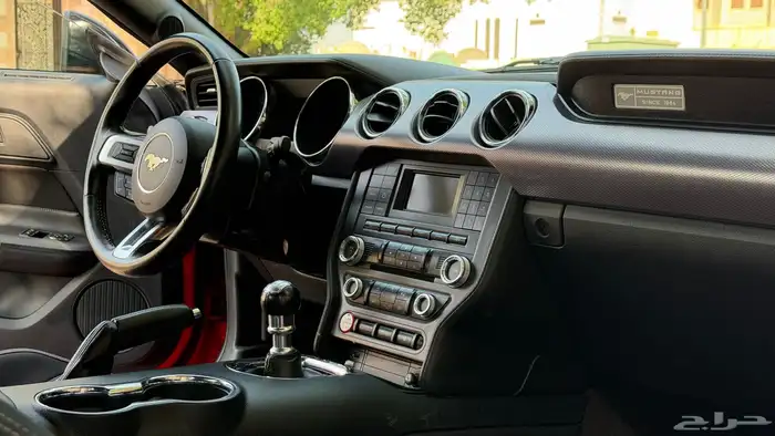 للبيع فورد موستنق GT 5.0 مخزن ممشى ( 8 ) الاف فقط 29