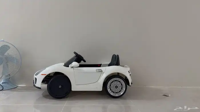 للبيع عربيه وسياره 3