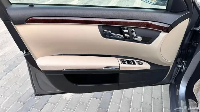 مرسيدس بانوراما S300 2012 مخزن عداد 113 22