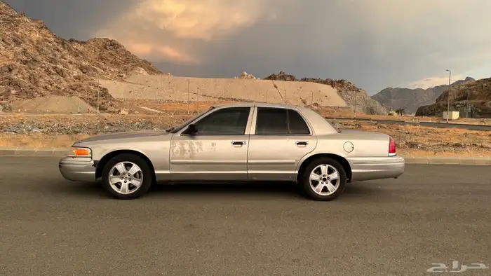 فورد فكتوريا 2007 سعودي للبيع 7