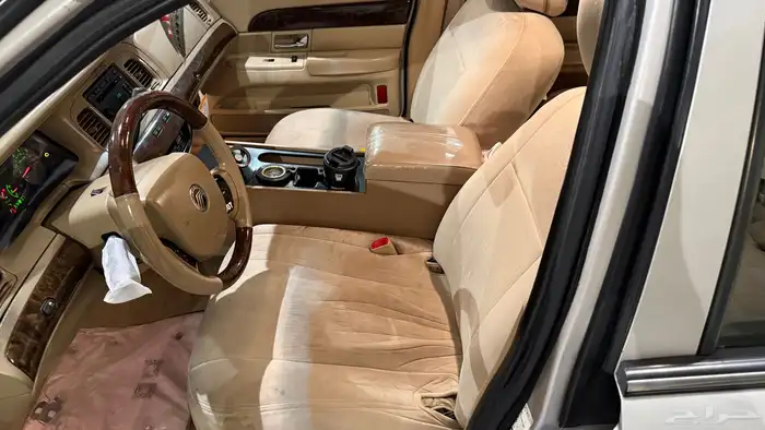 جراند ماركيز 2011 امريكي 8