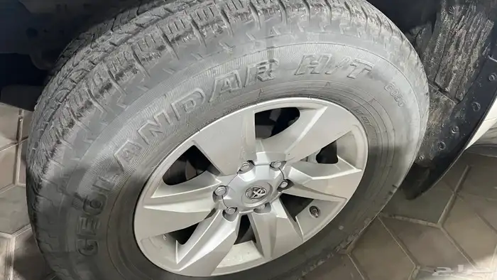 برادو عبدلطيف جميل سعودي بنزين مخزن 8