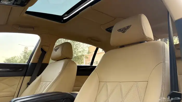 بنتلي كونتيننتال فلاينج سبير 2012 ( مخزن ) 26