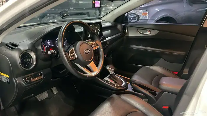 كيا سيراتو K3 2020 .. جنط.. تبريد مقاعد .. نظيفة 13