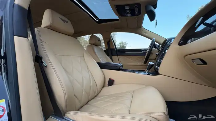 بنتلي كونتيننتال فلاينج سبير 2012 ( مخزن ) 44