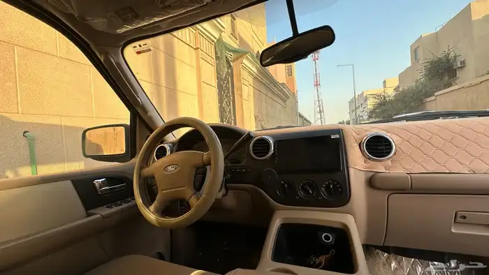 فورد اكسبيدشن 2004 11