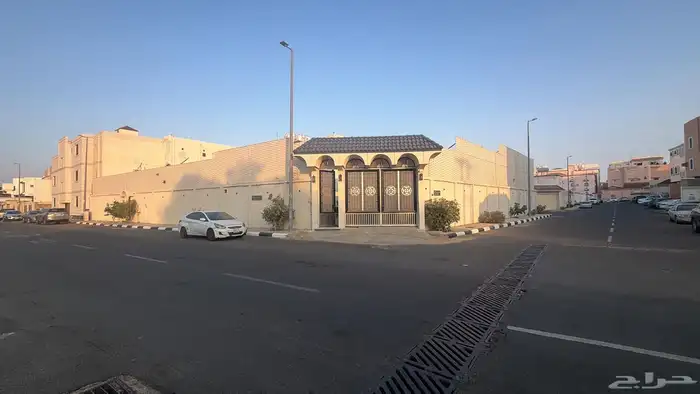 فيلا للبيع الطائف الحلقة الشرقيه 11