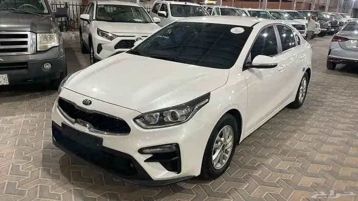 كيا سيراتو K3 2020 .. جنط.. تبريد مقاعد .. نظيفة 1