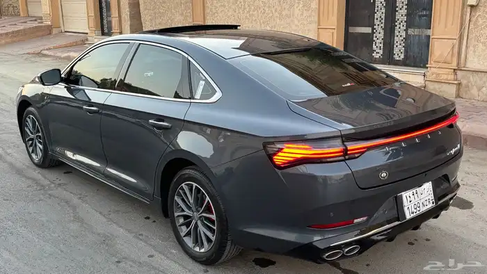 للبيع جيلي بريفيس 2025 غاية للمستخدم 11