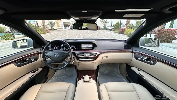 مرسيدس بانوراما S300 2012 مخزن عداد 113 13