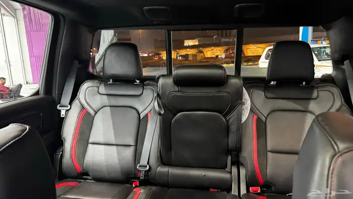 2022 دودج رام TRX 6