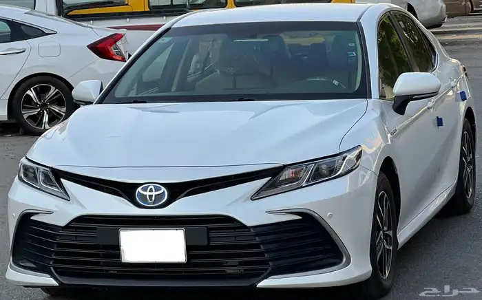 تويوتا كامري هايبرد 2021 1