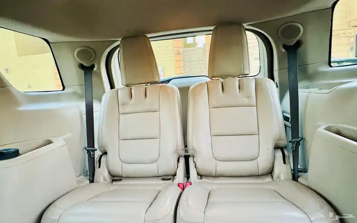 فورد اكسبلور فل كامل ((2012))بحاله ممتازه 1