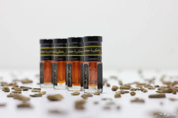 تركيبة حكاية طيب الفاخرة من ادهان عود بيور 3