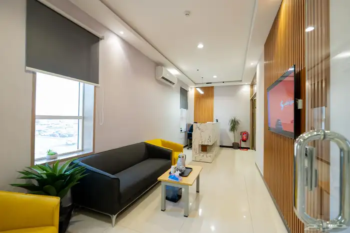 مكاتب فاخرة وجاهزة للإيجار في قلب الرياض 0