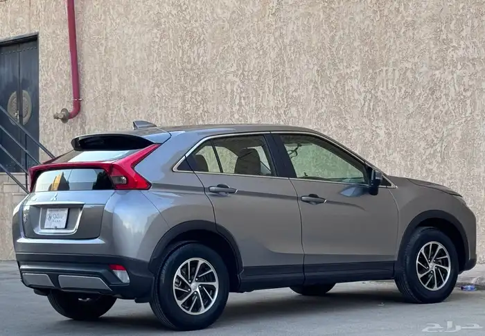 مستبيشي أكليبس كروز 2020 11