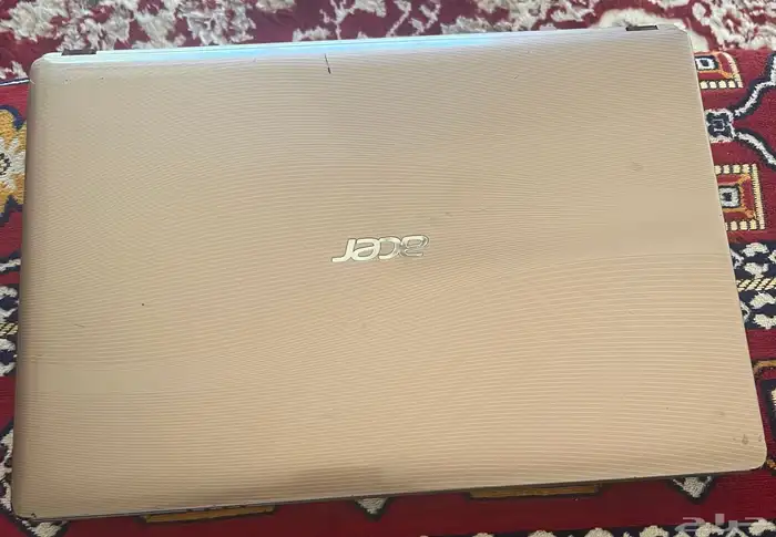للبيع لاب توب أيسر acer i3 مستعمل الخرج 3