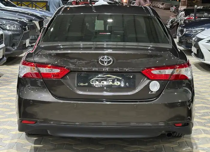 تويوتا كامري LE استاندر 2019 11