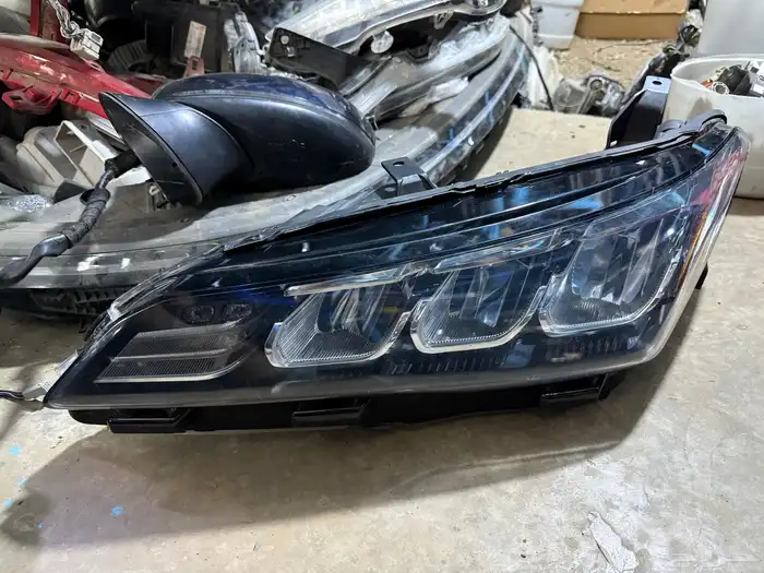 شمعه افلون يسار ستاندر 2022 1