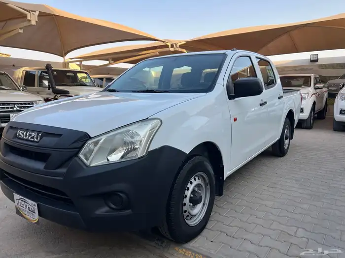 ايسوزو ديماكس 2021 بدون دبل لدى قمة الاطلال 21